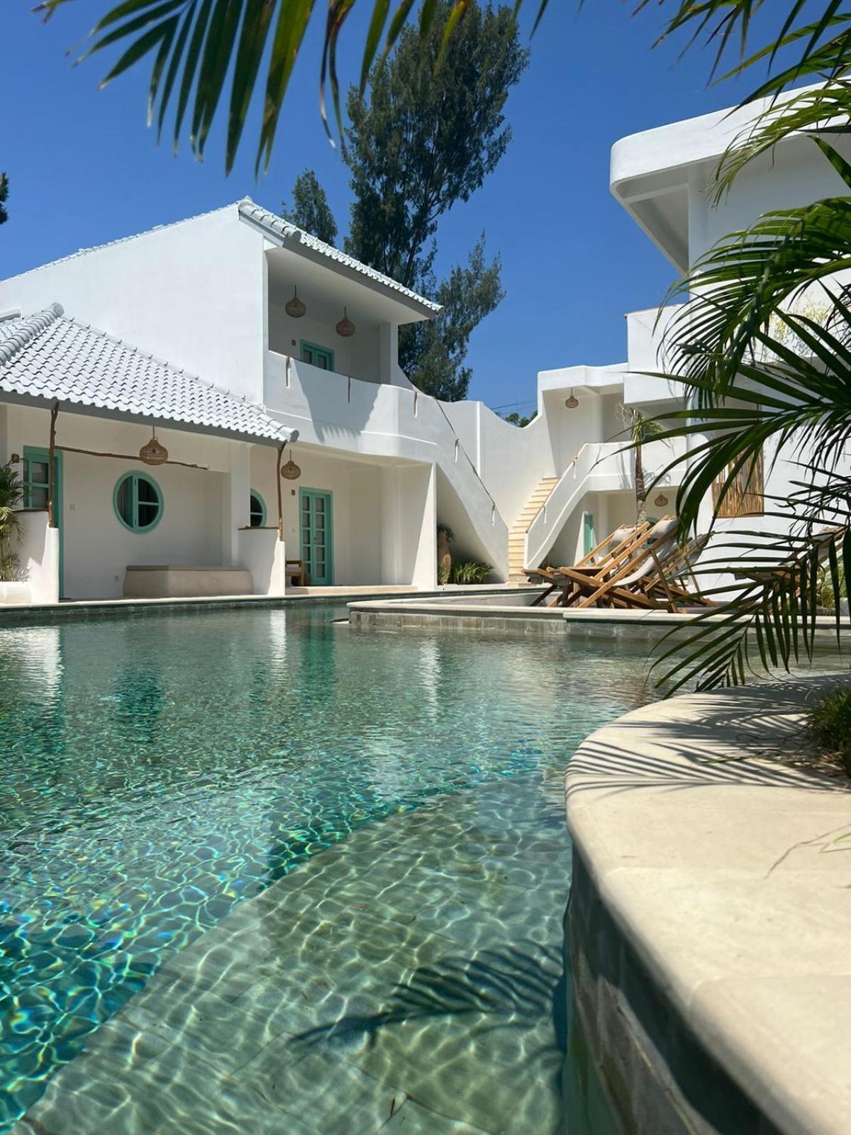 Quma Hotel Gili Trawangan Exterior photo