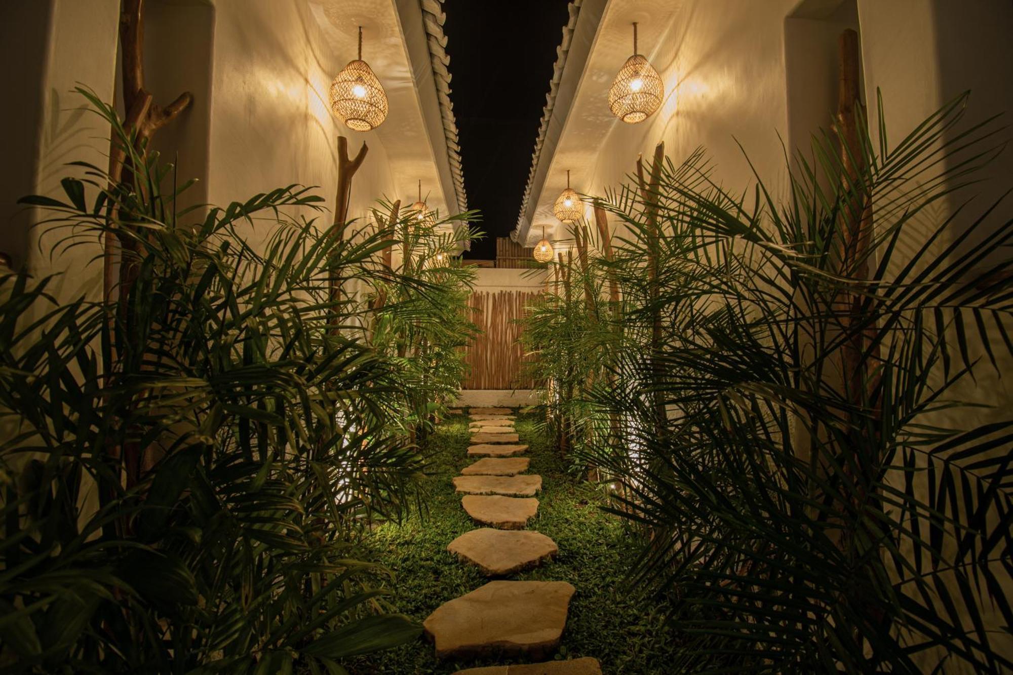 Quma Hotel Gili Trawangan Exterior photo